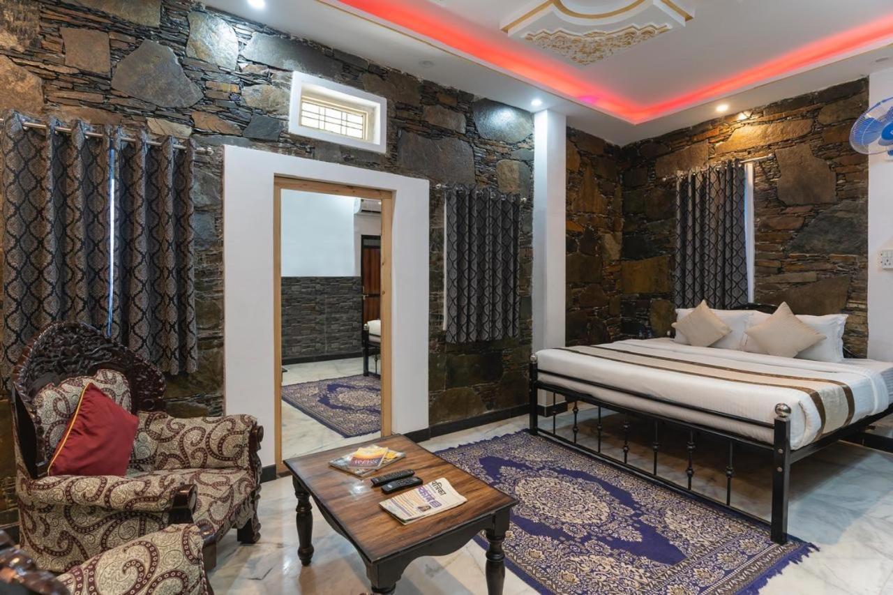 אודייפור Emperor Palace A Heritage Villa מראה חיצוני תמונה